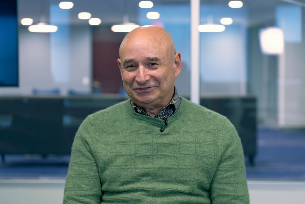 Golisano Institute faculty member Marvin Deitz