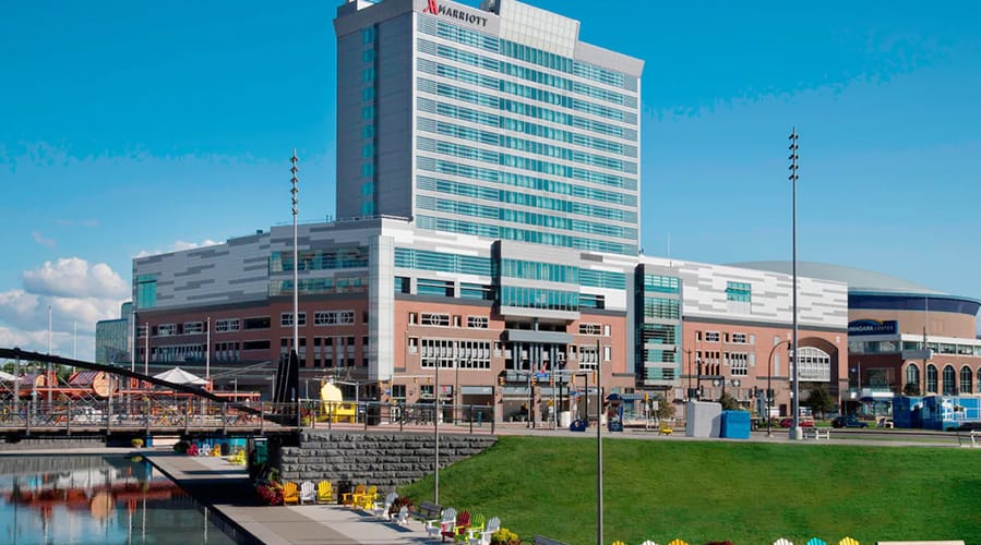 Buffalo Marriott at LECOM HARBORCENTER